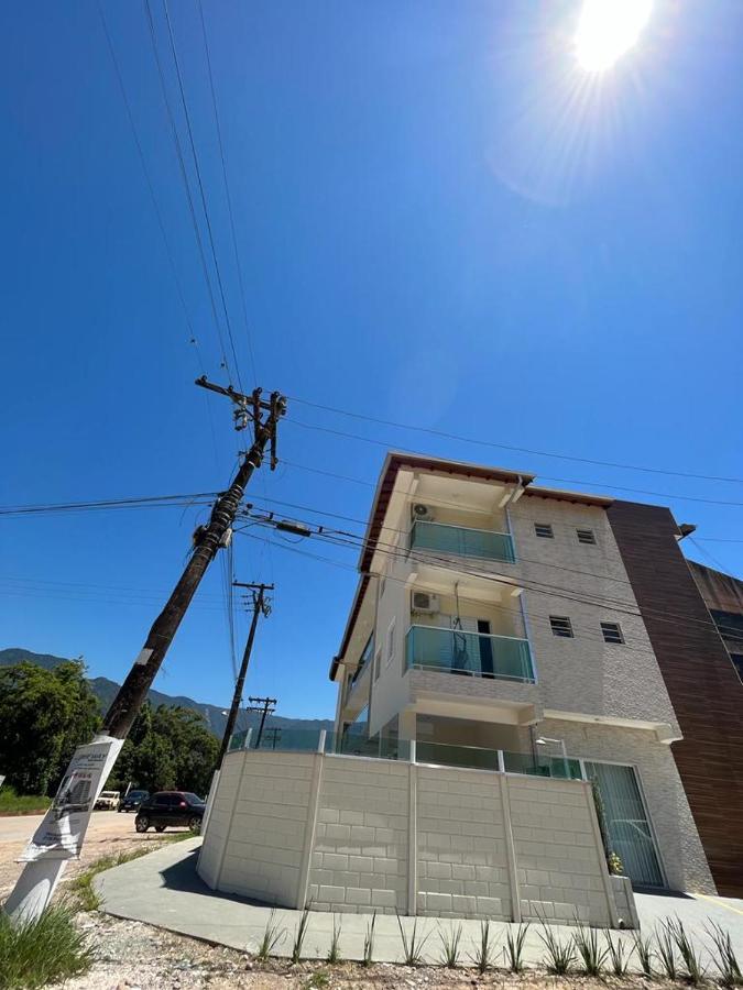 Apto 09 Cond Severos Mar III Ubatuba Dış mekan fotoğraf